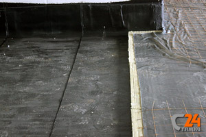 Гидроизоляция, звукоизоляция, пленка, сетка перед устройством стяжки пола | превью