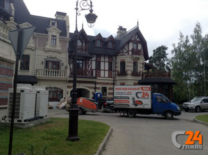 Пневмонагнетатель доставлен к месту работы