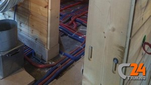 Коммуникации, которые в дальнейшем будут укрыты слоем полистиролбетона | превью