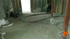 прокладка труб в стяжке пола