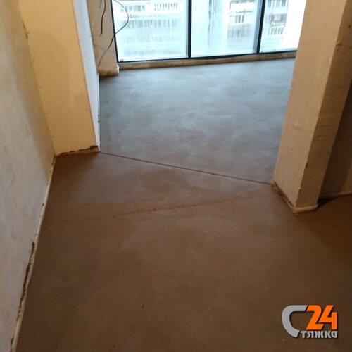 стяжка пола в квартире