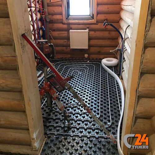 укладка водяного теплого пола