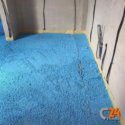 шумоизоляция пола специализированным материалом