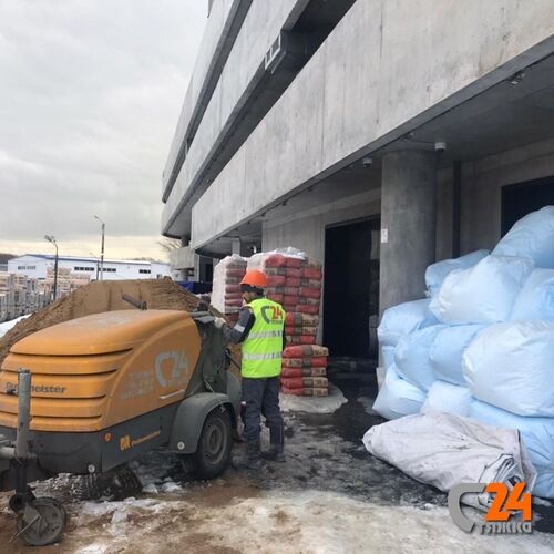 агрегат для полусухой стяжки