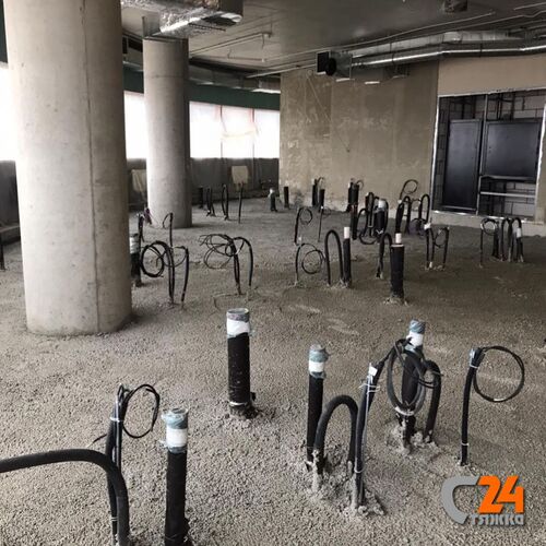 коммуникации в стяжку пола