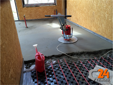 стяжка над трубой теплого пола