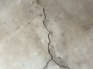 Трещины в стяжке пола